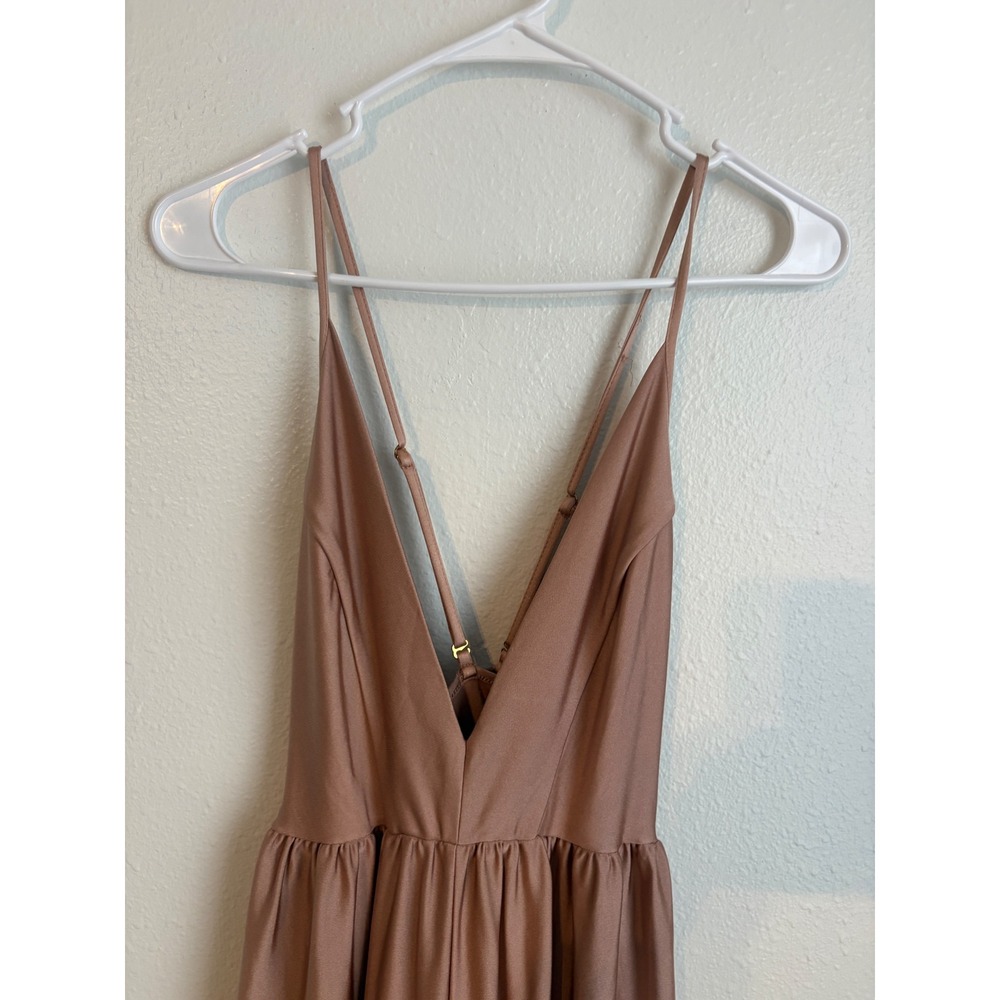 Urban Outfitters Women Rose Gold Satin Very Wide Leg Jumpsuit V-Neck. Pockets Sm - Picture 3 of 8